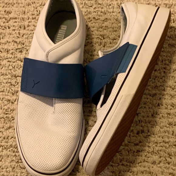 Men’s Puma Sports Style Slip on Sneakers - Picture 2 of 3